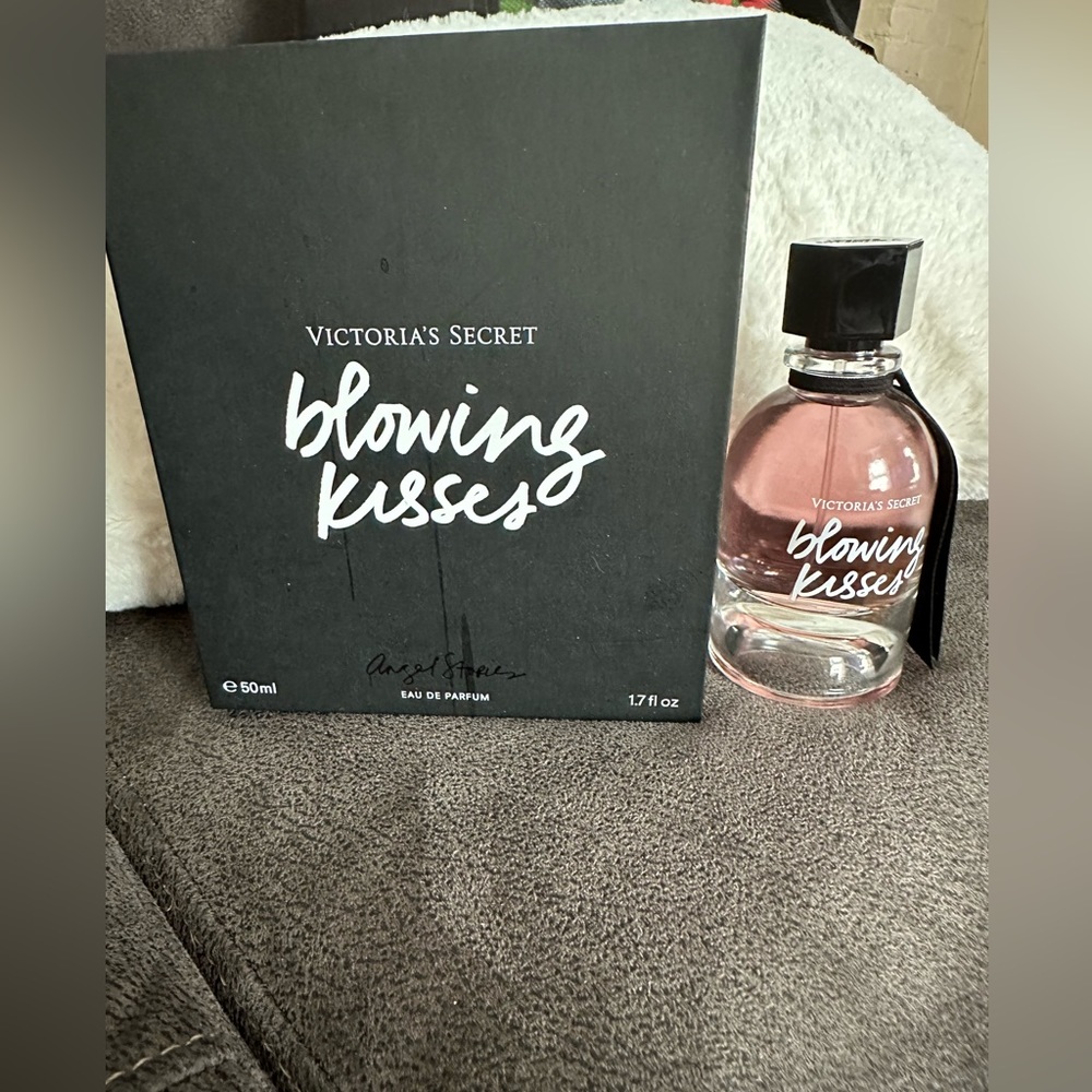 Victoria’s Secret limited edition (angel stories) blowing kisses